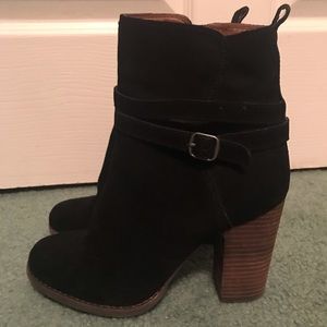 Lucky Brand Suede ankle boots